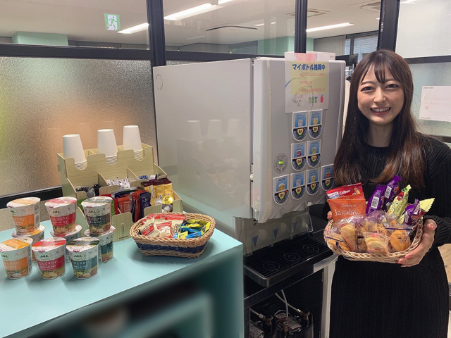 アスタリスク名古屋駅本店のウォーターサーバー・レンジ・お菓子・冷蔵庫・ジュースサーバー