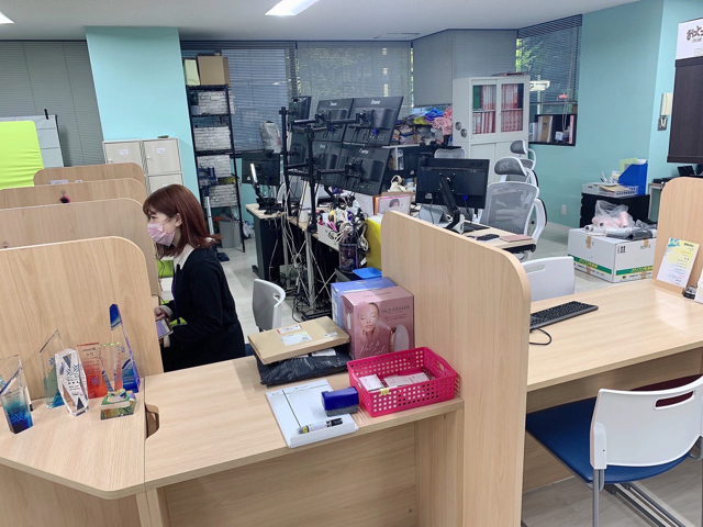 アスタリスク名古屋駅本店スタッフ全員女性（7名）24時間サポート体制