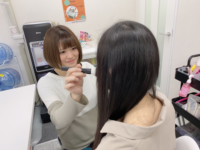 ポケットワーク札幌店の清潔感あるチャットルーム内観