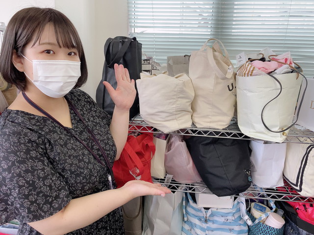 アスタリスク大阪梅田店の荷物置き場（帰宅時に持って帰れない荷物を保管）