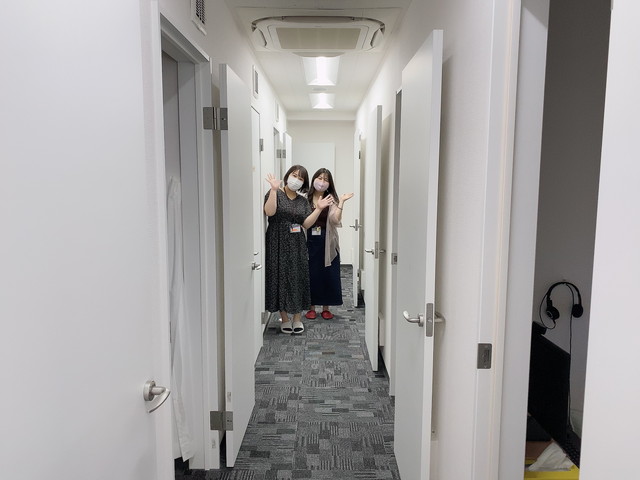 アスタリスク大阪梅田店のチャットルーム24部屋（梅田エリア最大級）